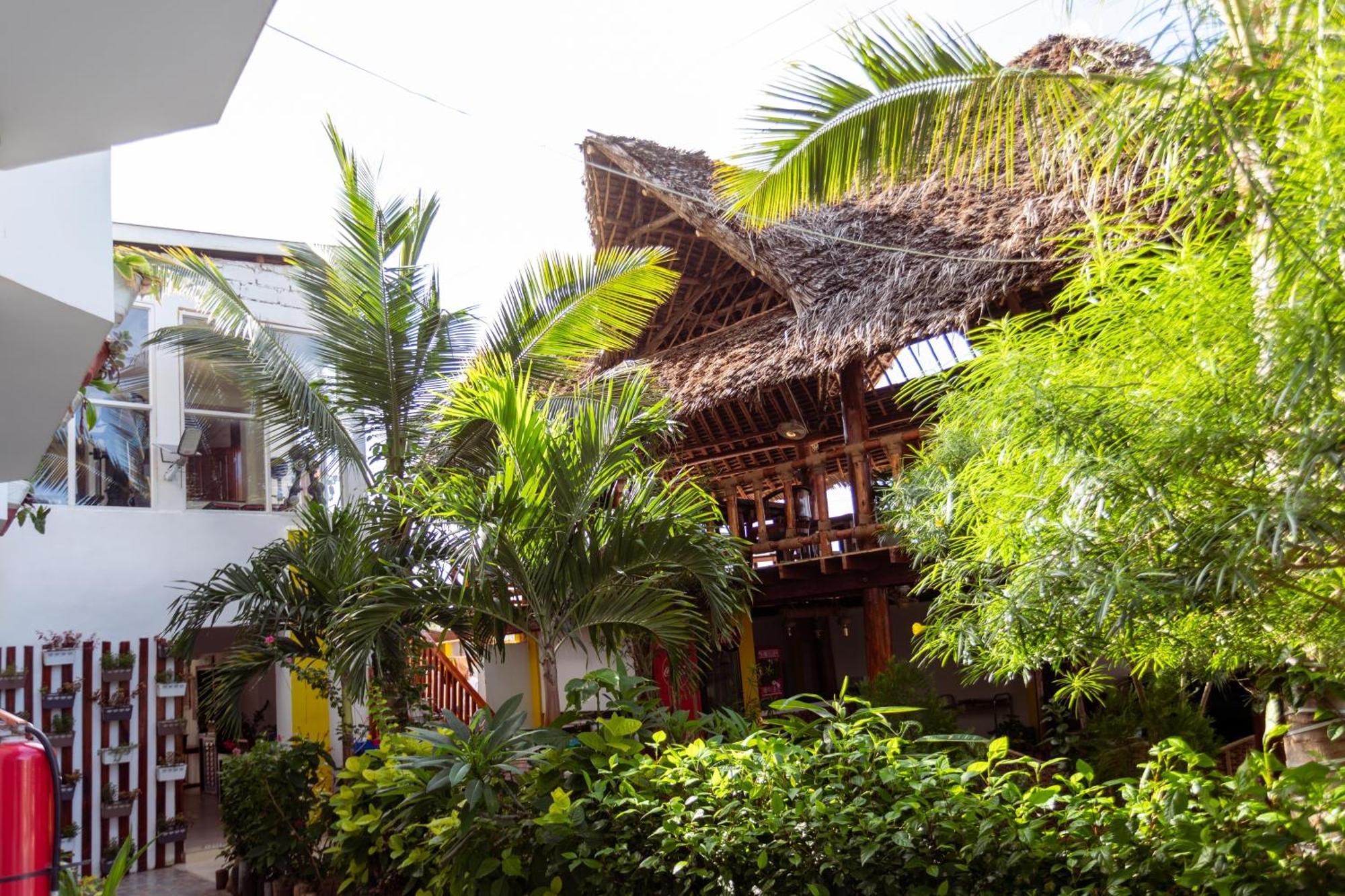 Canary Nungwi Hotel & Spa ภายนอก รูปภาพ