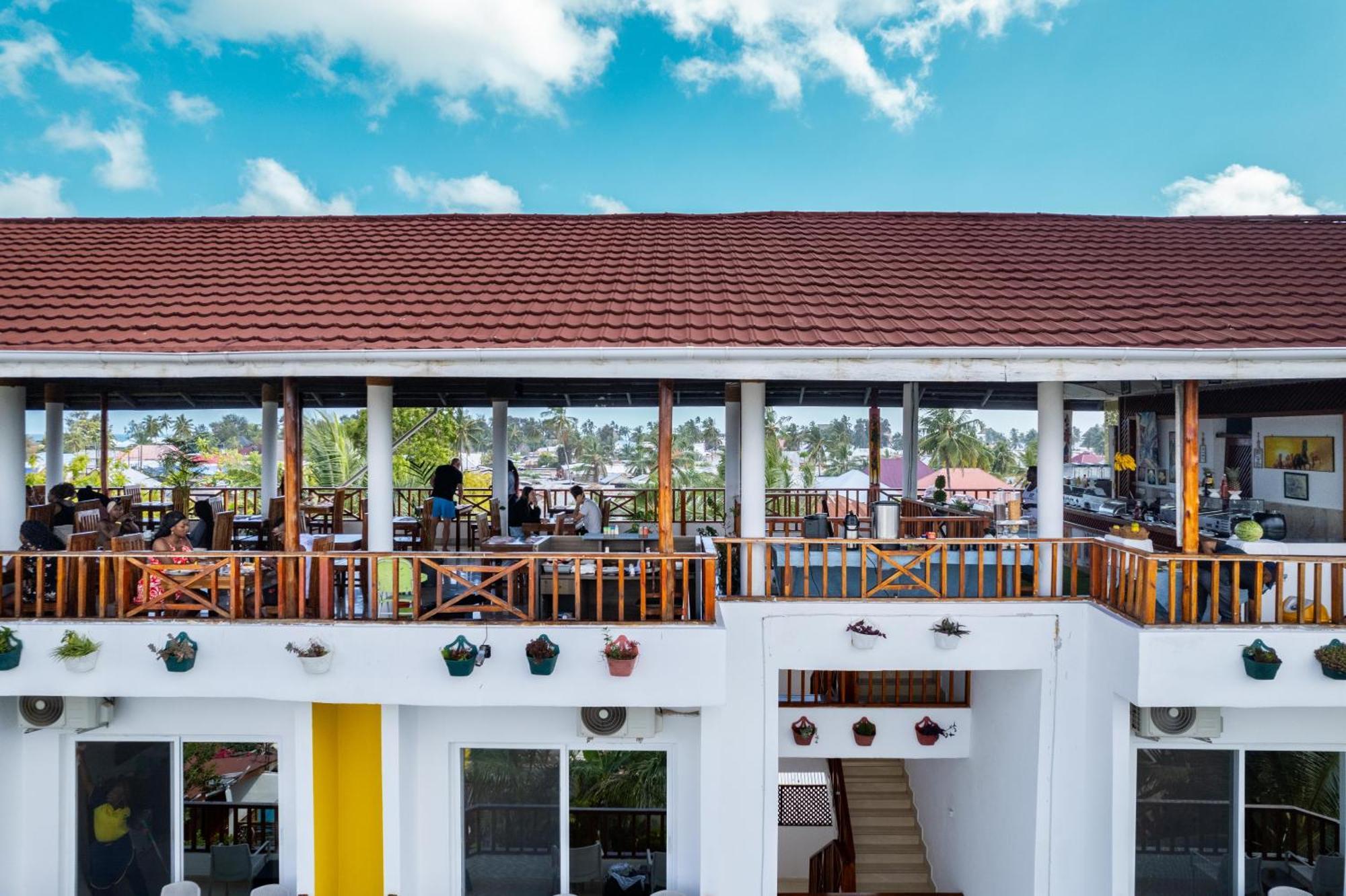 Canary Nungwi Hotel & Spa ภายนอก รูปภาพ